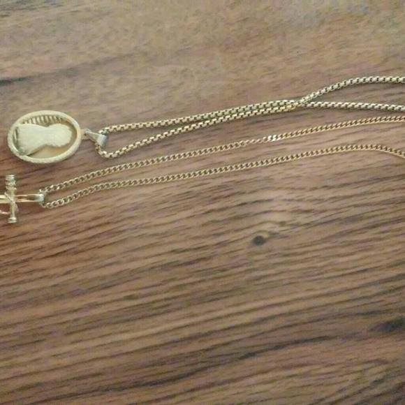 2 14k gold chains - Picture 2 of 5